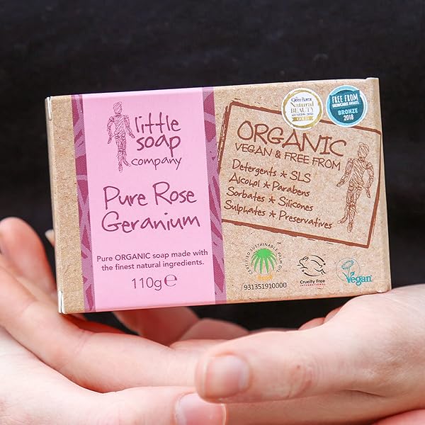 0459133588a3438f9491f118a6f6b783tplv-tulkllf4y5-origin-jpeg.jpeg 🌿🚿 Treat yourself to a luxurious Organic Soap Bar! This vegan and cruelty-free soap is free of harsh chemicals like SLS and parabens. Infused with the soothing scent of Rose Geranium, it's the perfect way