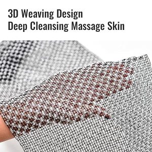 🌿 Level up your skincare routine with this Japanese exfoliating towel! 🧖‍♀️ Say goodbye to dead skin and hello to soft, smooth skin with this extra long washcloth. The 3D texture and fluffy foam