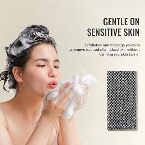 🌿 Level up your skincare routine with this Japanese exfoliating towel! 🧖‍♀️ Say goodbye to dead skin and hello to soft, smooth skin with this extra long washcloth. The 3D texture and fluffy foam