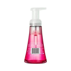 🌺✨Get your hands on this luxurious foaming hand wash in Hibiscus Berry! Perfect for a spa-like experience at home 🛁 #foamhandwash #hibiscusberry