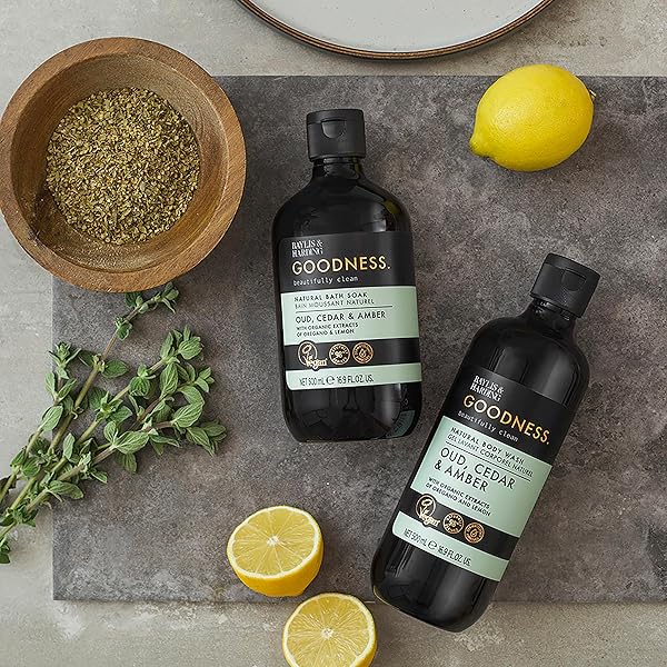 Luxurious bath soak with the perfect blend of Oud, Cedar, and Amber! 🛁✨ 500 ml each in a pack of 3, vegan friendly for a guilt-free pampering session! #bathgoals #vegan