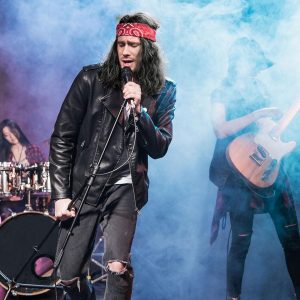 Get that 70s/80s rockstar look with this black mid-length curly wig for men! Perfect for cosplay, fancy dress parties, or Halloween. Stand out and rock on TikTok! 🤘🎸 #menswig