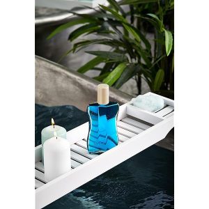 3f0d81566c414de39df8399264cecb2etplv-tulkllf4y5-origin-jpeg.jpeg Get that luxurious glow with this creme bath oil! Cleanses and nourishes your skin in just 125 ml 🛁✨ #luxuryskincare #bathtime