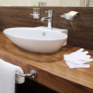 40b52ba1510f4e86b0cf66ba53a982catplv-tulkllf4y5-origin-jpeg.jpeg Get your glow on with these 14 pairs of exfoliating gloves! Perfect for shower, spa, or massage, these scrubbing gloves will leave your skin feeling smooth and vibrant. Available in 7 fun colors! 💫🌈 #