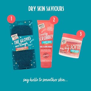 Get your skin glowing with this exfoliating mitt! Say goodbye to rough patches and hello to smooth, soft skin. Perfect for pampering yourself at home. #skincare #exfoliate #smoothskin