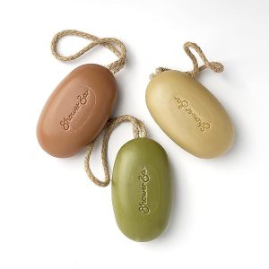 Get that luxurious spa experience at home with this eco-friendly vegan Oud scented shower soap on a rope! Say goodbye to plastic waste and hello to soft, moisturized skin. #showergoals #veganbeauty #ecofriendly