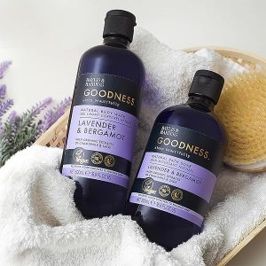 Unwind with this luxurious lavender & bergamot bath soak! Get ready for the best night's sleep ever with this vegan-friendly product. 🛁💤 #selfcare #relaxation #bathsoak