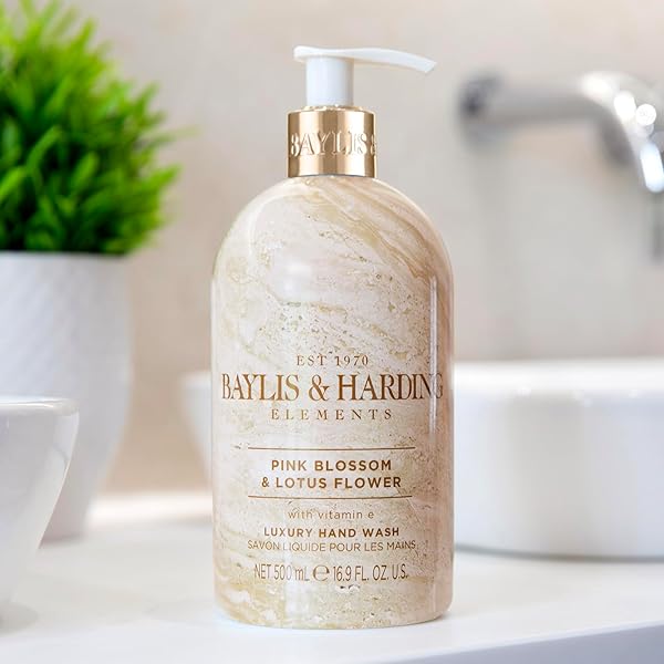 Transform your hand washing routine with this luxurious Pink Blossom and Lotus Flower Hand Wash! 🌸🌿 Pack of 3, perfect for staying clean and fresh all day. 🧼✨ #veganfriendly #handcare