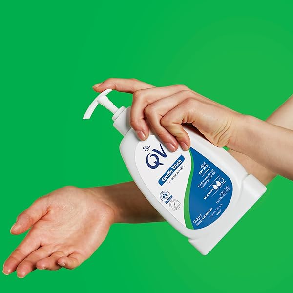Get that soft, moisturized skin without the irritation! This gentle body wash is perfect for dry, sensitive skin. pH balanced, unscented, and soap-free. Perfect for those with eczema, psoriasis, or dermatitis.