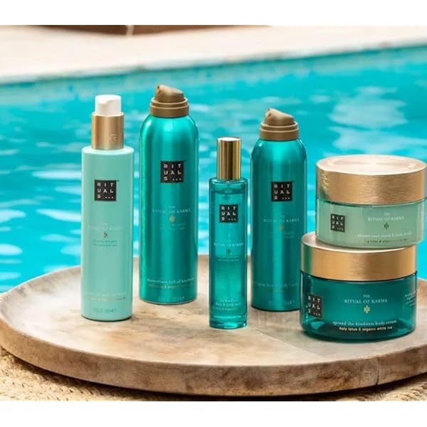 7e38999f20444acaa72c9377a6f599batplv-tulkllf4y5-origin-jpeg.jpeg Get that glowing skin you deserve with this luxurious shower oil! The Ritual of Karma Shower Oil is the perfect way to pamper yourself and feel refreshed. 200ml of pure indulgence in every bottle. #selfcare #skincare #lux