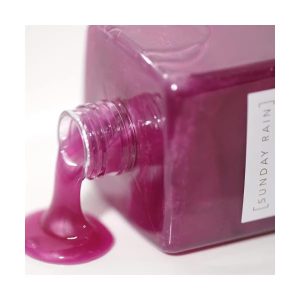 🌹✨ Luxe Rose Oil Bubble Bath for Hydrated Skin! 🛁💦 Infused with Vitamins and Antioxidants for glowing skin! 🌟💕 Relax with the scent of fresh rose petals!