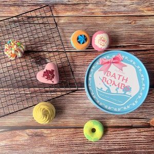 8abb43a28f1947999885c564d55845c5tplv-tulkllf4y5-origin-jpeg.jpeg ✨🛁 Ultimate Bath Bomb Gift Set! 🎁 Handcrafted Bubble & Fizzies Spa Kit for Luxurious Soaks! 🌸 Hydrate with Shea & Cocoa Butter, Perfect for Birthdays, Valentines, Mothers
