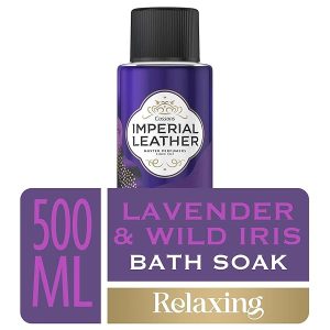 Unwind with this luxurious lavender & wild iris bath soak! 🛁🌸 Experience a rich & creamy bubble bath for gentle skin care. Get the ultimate relaxation with this bulk buy pack of 4 x 500ml bottles! #self