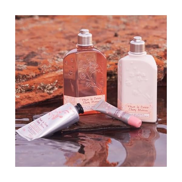 🌸✨Luxurious Cherry Blossom Bath & Shower Gel! 🌸💦 Delicate floral scent that leaves you feeling fresh and clean. Perfect for all skin types! #selfcare #luxury #bathandsh