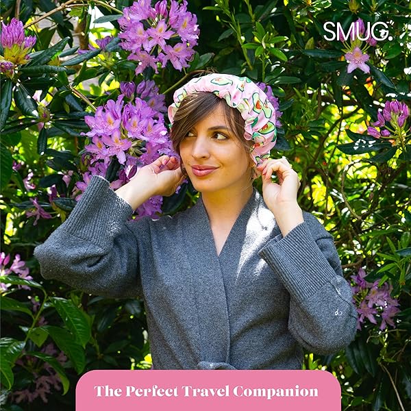 Ditch the frizz with this trendy waterproof shower cap! Perfect for showers, cooking, spa days, and even sleeping. Available in three cute prints. Say goodbye to bad hair days! #showercap #trendy #frizzfree