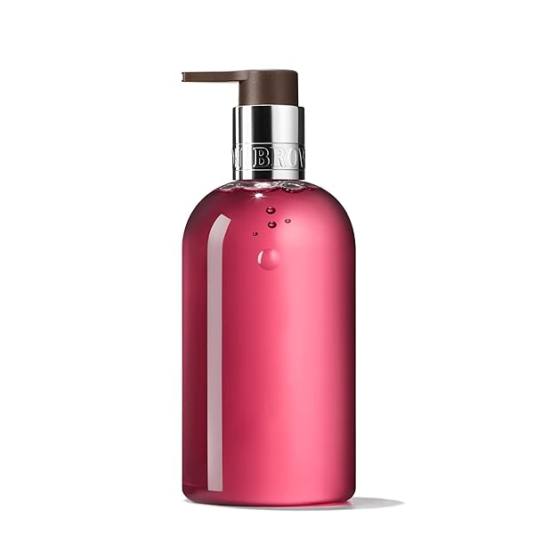 🔥 Get your hands on the trendiest new hand wash - Fiery Pink Pepper scent! 🌸 With 300 ml of luxurious liquid soap, your hands will feel clean and refreshed all day long. #TikTokFinds #