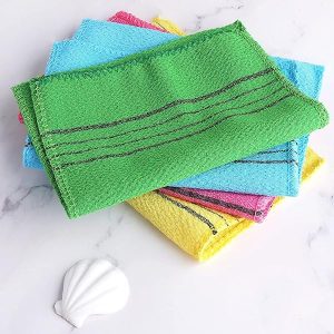 a3ac771051e94b58a2de42c593593aa1tplv-tulkllf4y5-origin-jpeg.jpeg Get that spa-like glow at home with these 5 exfoliating essentials! Dual-sided mitts and washcloths from Asia and Italy for smooth, glowing skin. Say goodbye to dead skin and hello to a rejuvenated glow! 🌟