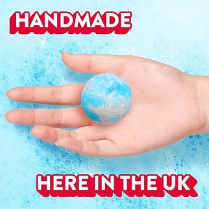 a44cb3a7f6d8438ab51b8c3c7ad815c1tplv-tulkllf4y5-origin-jpeg.jpeg Pamper your loved ones with this 8-piece bath bomb set! Perfect gift for Mother's Day, handmade and cruelty-free. Get ready for a moisturizing and relaxing experience in the tub! 💖🛁 #bathbombs