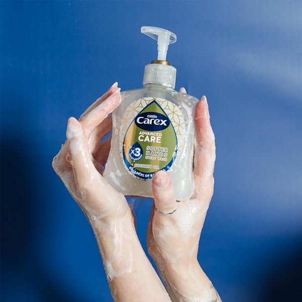 🌟 Keep Hands Soft & Clean with Moisturising Antibacterial Hand Wash! 💦 3x More Moisturisers for Ultimate Hydration & Protection! 🧼 Stock up with Bulk Buy Pack of 6 x 250ml