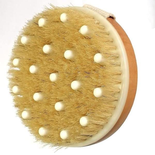 ba38fcc8ab504bb493e128c6901b1e5etplv-tulkllf4y5-origin-jpeg.jpeg Get that glow with this Dry Body Brush! 🌟 Made with natural bristles for lymphatic drainage, exfoliation, and improving blood circulation. Say goodbye to dead skin, toxins, and cellulite! #skincare #glowup
