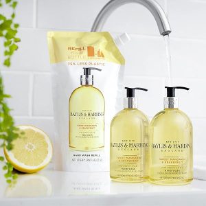 🍊✨ Sweet Mandarin & Grapefruit Hand Wash Refills! 🌿🌱 1L each, pack of 3! 🙌🏼 Vegan friendly and eco-friendly! 💚 #handwash #