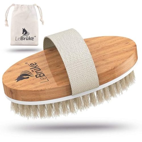 Get glowing skin with this Dry Body Brush! 🌟 Comes with a handy storage bag for on-the-go exfoliation. Say goodbye to dead skin and hello to smooth, radiant skin! #skincare #exfoliate #glowings