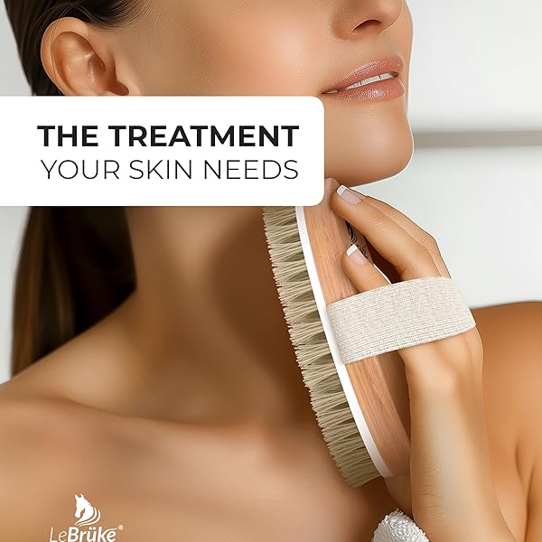 Get glowing skin with this Dry Body Brush! 🌟 Comes with a handy storage bag for on-the-go exfoliation. Say goodbye to dead skin and hello to smooth, radiant skin! #skincare #exfoliate #glowings