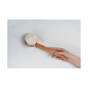 Get your skin glowing with this must-have wooden body brush! The removable handle makes it easy to exfoliate from head to toe in the shower. Say hello to smooth, radiant skin! ✨🚿 #showeressential #glow