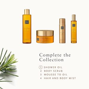 🚿✨ Get your skin glowing with this luxurious shower oil! Infused with sweet orange and cedar wood, it's the perfect pick-me-up for your morning routine. Plus, the energizing properties and Vitamin C will leave you feeling refreshed