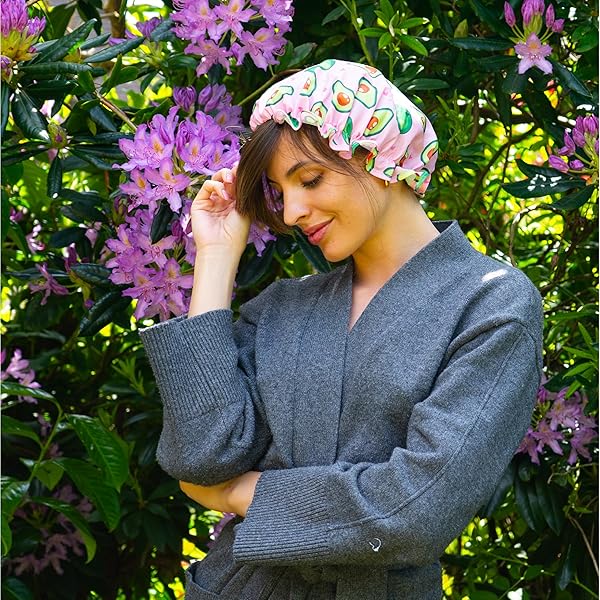 Ditch the frizz with this trendy waterproof shower cap! Perfect for showers, cooking, spa days, and even sleeping. Available in three cute prints. Say goodbye to bad hair days! #showercap #trendy #frizzfree