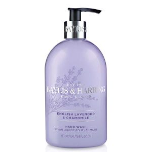 f70c8188421b4b05a39e3b18bccb11cdtplv-tulkllf4y5-origin-jpeg.jpeg ✨ Treat yourself with this calming English Lavender and Chamomile Hand Wash! 🌿 500 ml in each pack of 3, perfect for keeping your hands clean and feeling refreshed. 🧼 Plus, it's vegan friendly