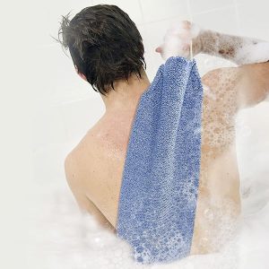 Get that spa-like shower experience at home with this Double-Sided Back Scrubber! 🚿 Say goodbye to hard-to-reach spots and hello to smooth, glowing skin. Perfect for both men and women! #showergoals #exfol